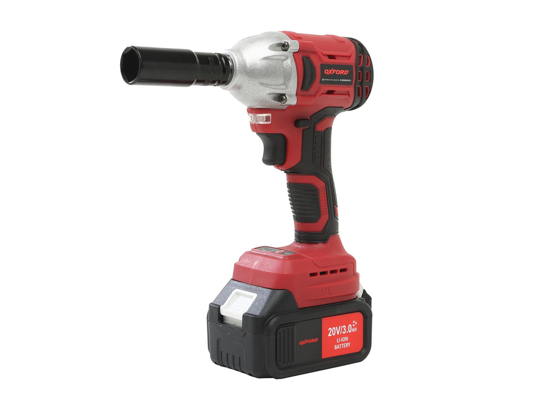 Tomahawk Brushless Cordless Impact Wrench - 2 Batteries, 21V, 1/2 Inch Drive, 300Nm Torque - OIW-3220